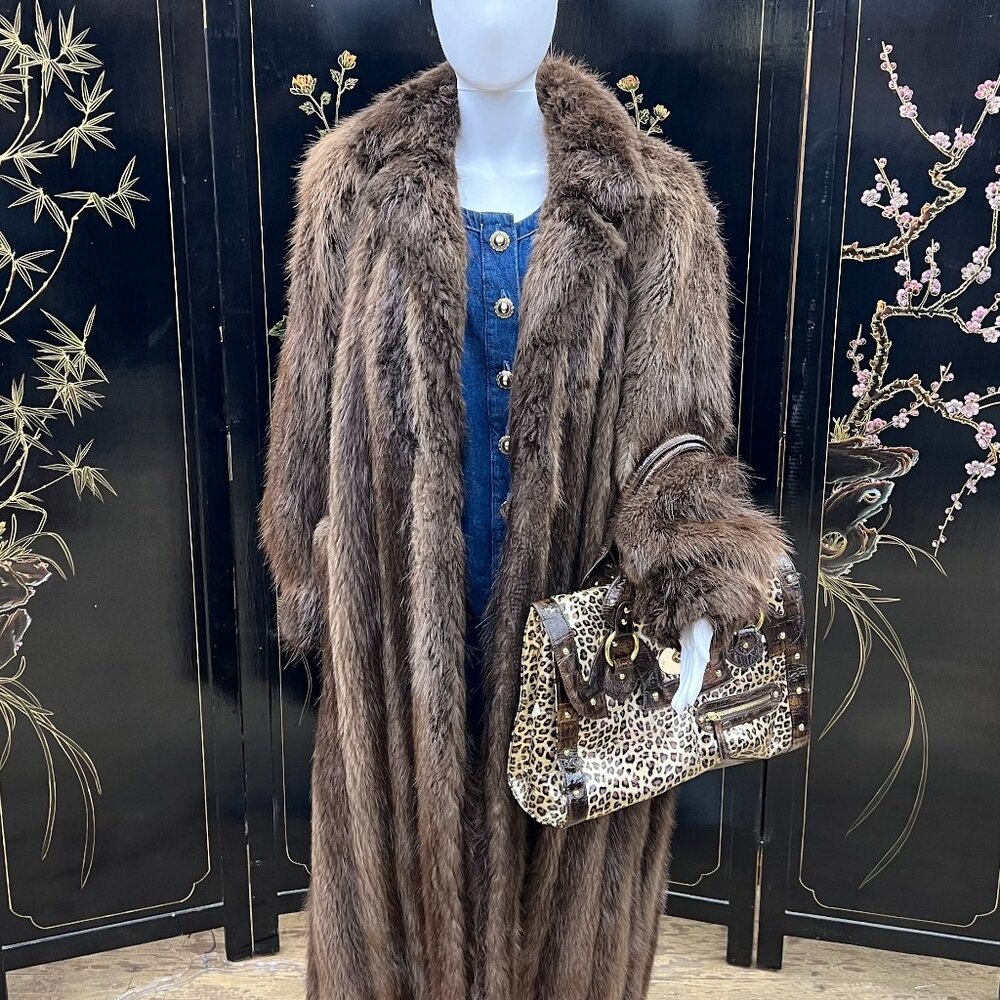 Beautiful Vintage Full Length Beaver Fur Coat by Lazare's Furs of Windsor